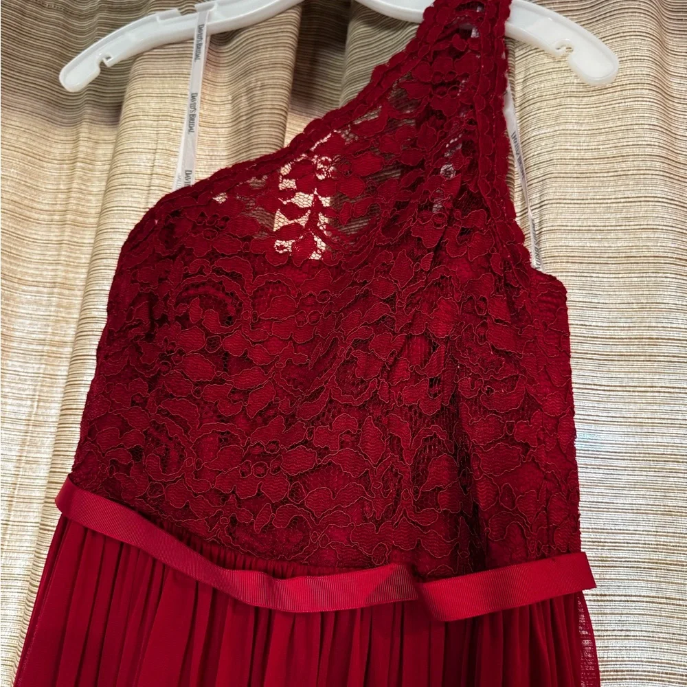 David’s Bridal | One Shoulder Long Lace Dress Bridesmaid - Picture 4 of 9